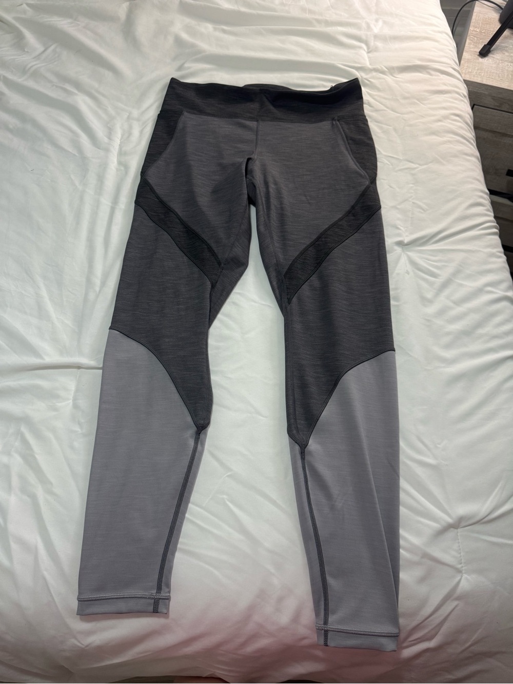 Lululemon Early Extension High-Rise Tight 28” - heathered black